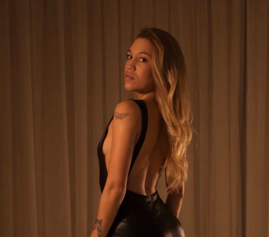 Kelly - Massagens e Terapias Corporais