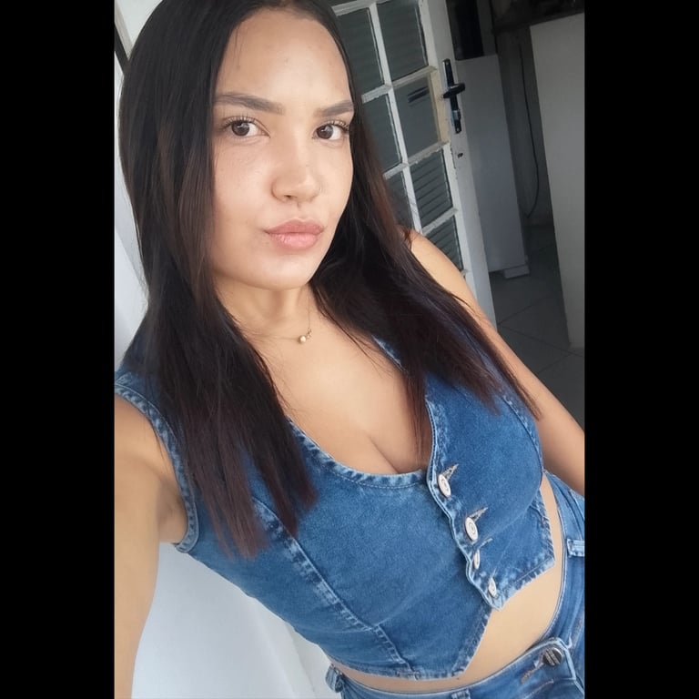 Uma bela massagista e uma ótima companhia.