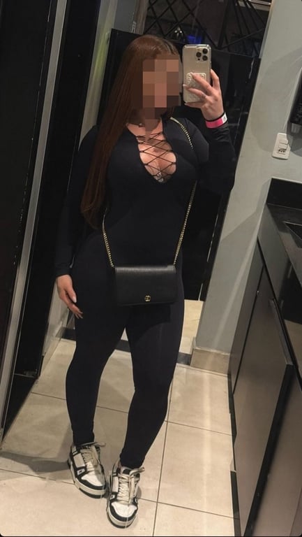 Melissa Santos - Massagem Sensual e Relaxante. Massagem nuru