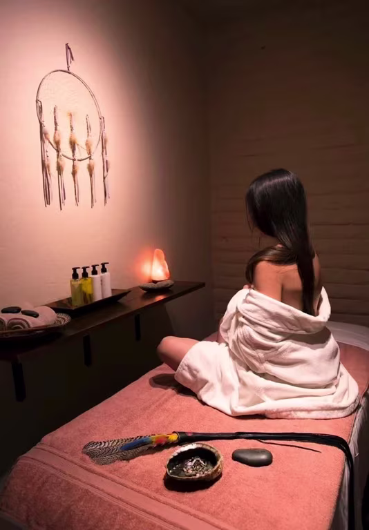 Mikkaelly, Massagem Erotica corpo com corpo Massagem sensual em