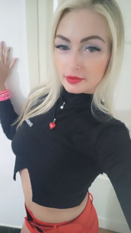 ALINE. Não é apenas um momento, mas sim a solução para seu dia corrid