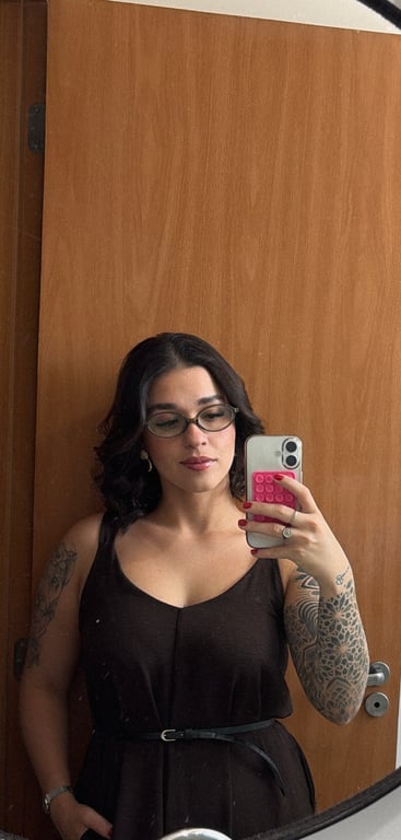 Luna — massagem relaxante & Nuru para momentos únicos.