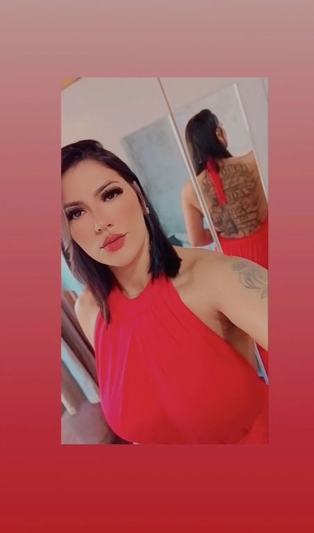 Sabrina terapeuta Conexão verdadeira e toque envolvente