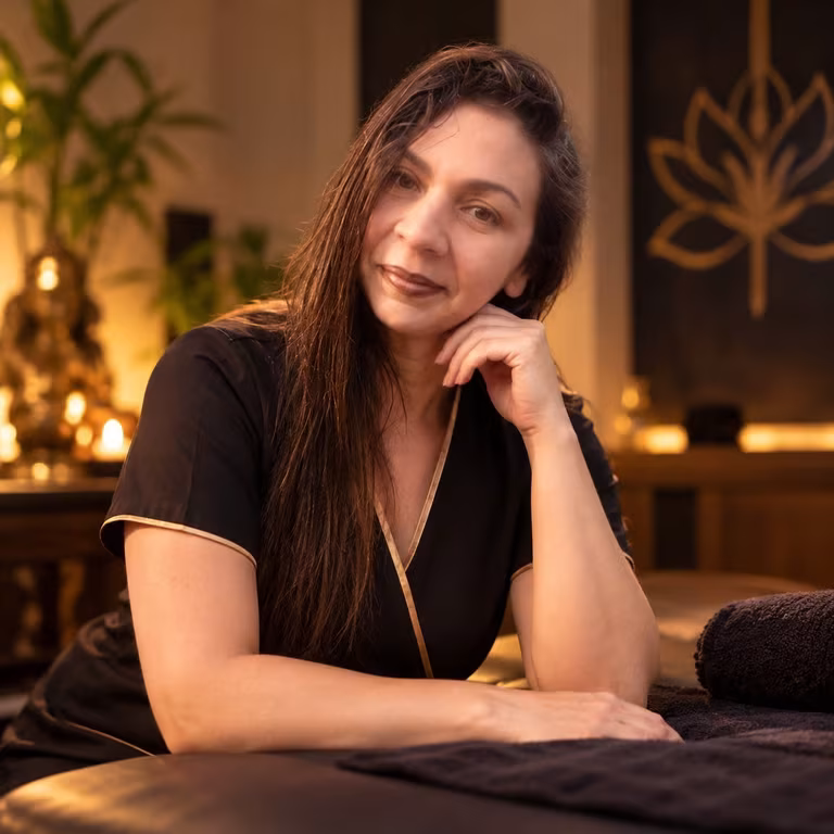 Padma Samadhi, Especialista em Nuru e Massagem Tântrica para Homens