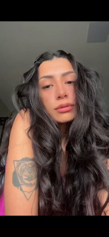 Mika Argentina - Massoterapeuta professional (Rxl, Tantrico e Nuru).