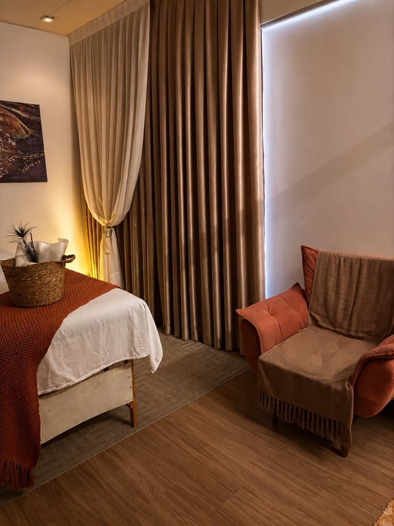 Massagens e terapias corporais no centro de Floripa Massagista em