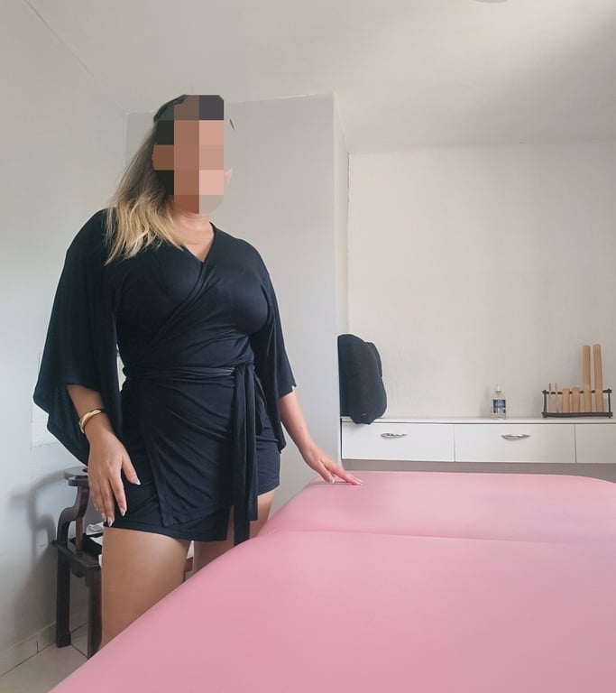 Massagem & Depilação com Atendimento Discreto e Hora Marcada Massagem sensual em