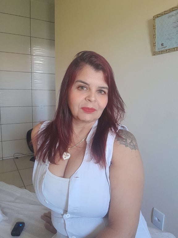 Valeriah Terapeuta Corporal massagem relaxante