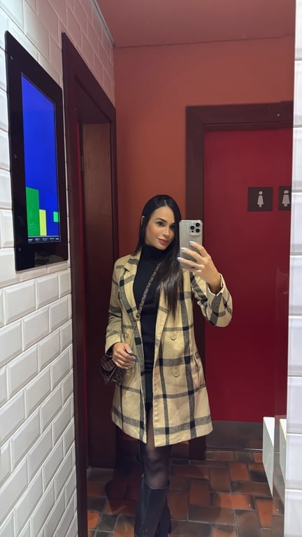 Paty - Vivência, relaxamento e Nuru