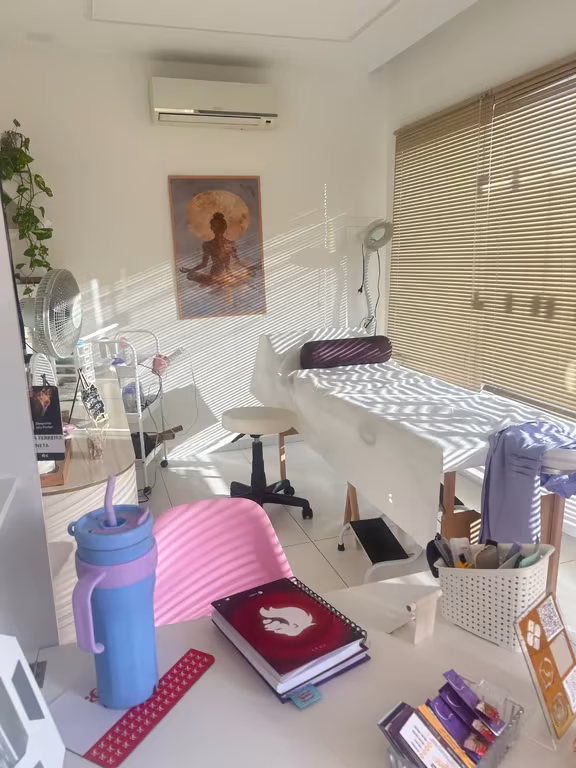 Celestina massoterapeuta certificada !!