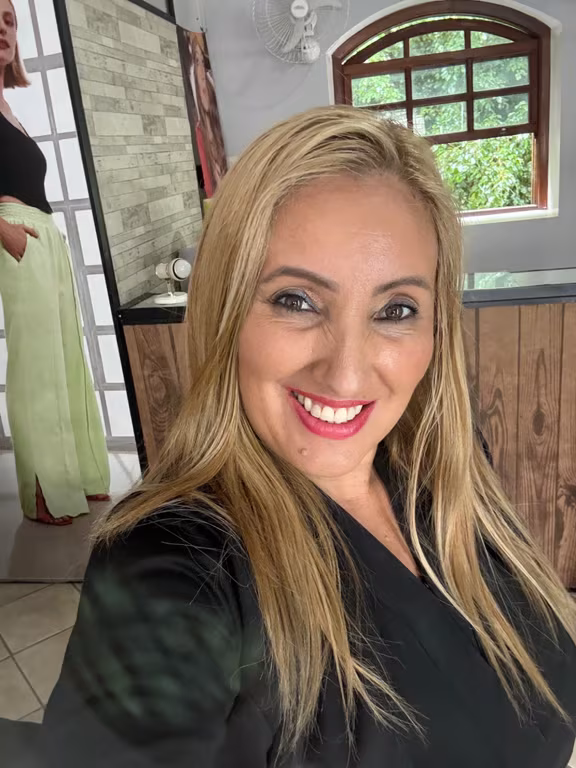 Mahayla massoterapia massagens relaxante e sensual