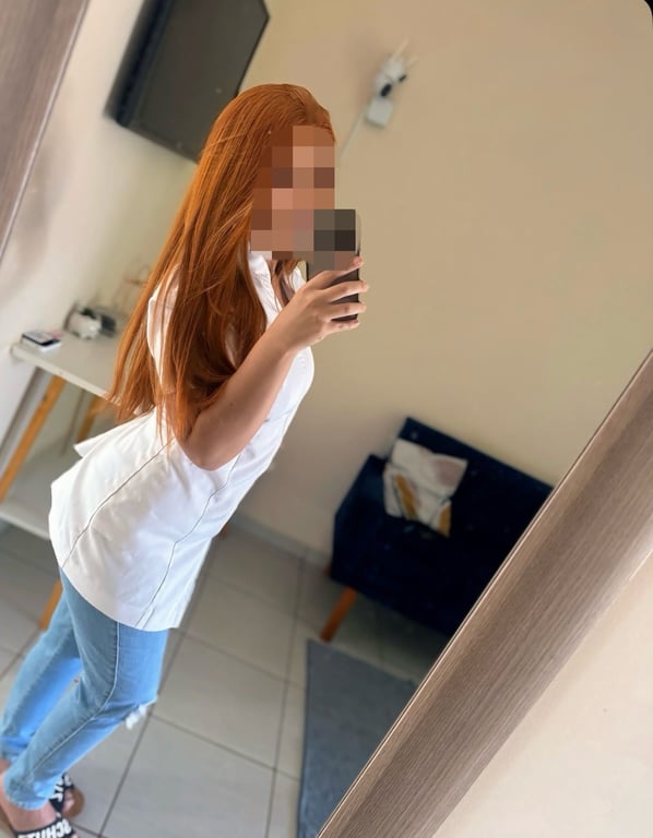 Flávia massagista,atendo sozinha local particular!