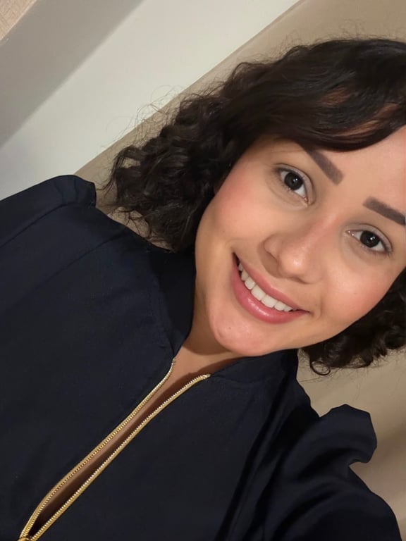 Agatha | Massagem Nuru, Tântrica e Relaxante