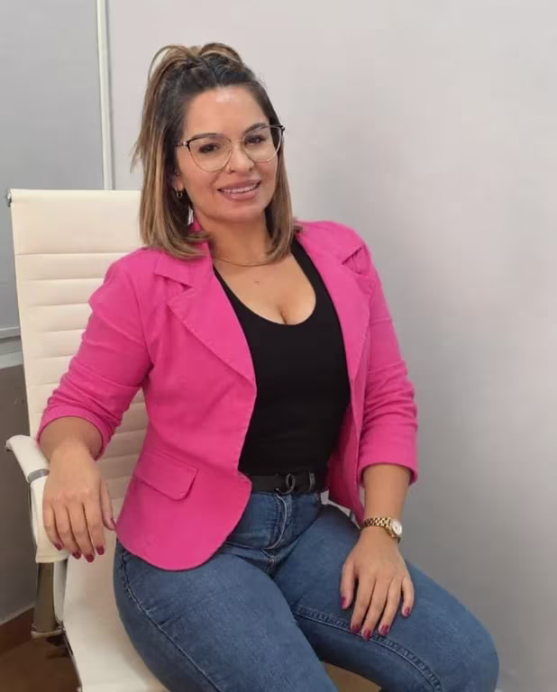 Crystal Suggar/Massagem tântrica, Nuru e Relaxamento