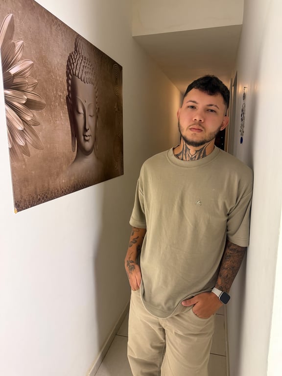 Thiago Massagista, Venha viver uma nova experiência comigo.