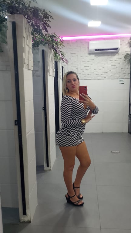 Cassia Massoterapeuta - Massagem Tântrica, Nuru e Sensual 