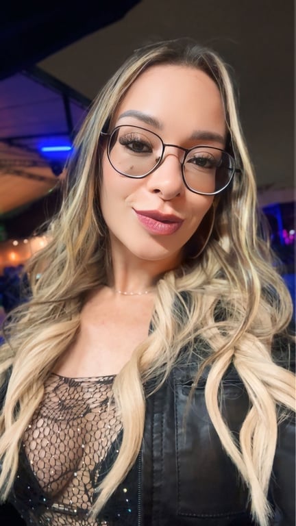 Glaucia Grilo A melhor experiência da sua vida. Massagem