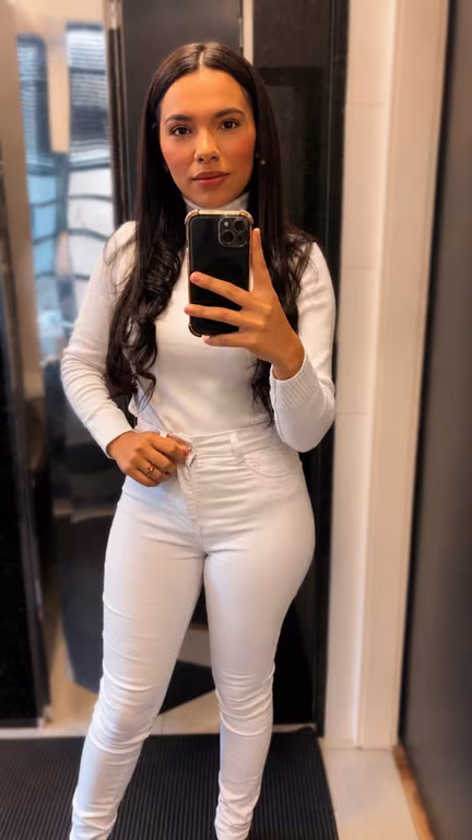 Isabel Cristina Massoterapeuta Massagem tântrica em