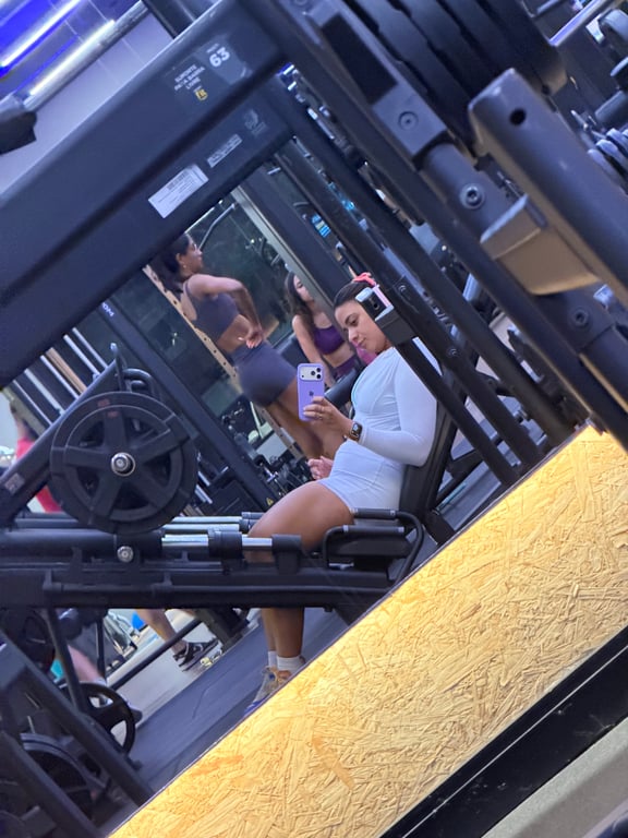 Mia Massagens - proporciona uma experiência única 