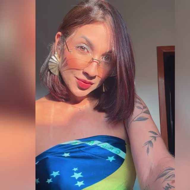 NAYRA Massagem Exclusiva para Quem Busca Prazer e Relaxamento Massagista em