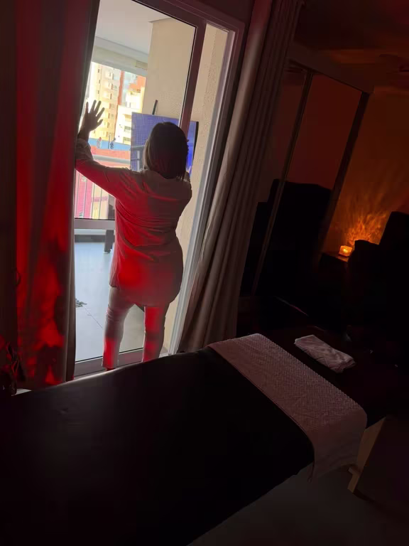 Vitória atendimentos personalizados de massagem Massagem sensual