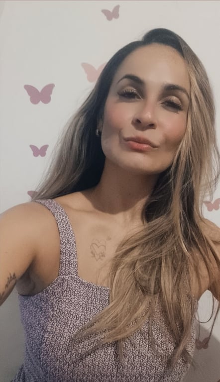 Yara Massagem Relaxante: Uma Experiência de Conexão e Bem-Estar Massagem em