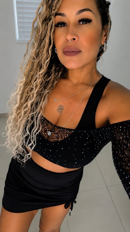 DANI Carioquinha sua massagista bissexual