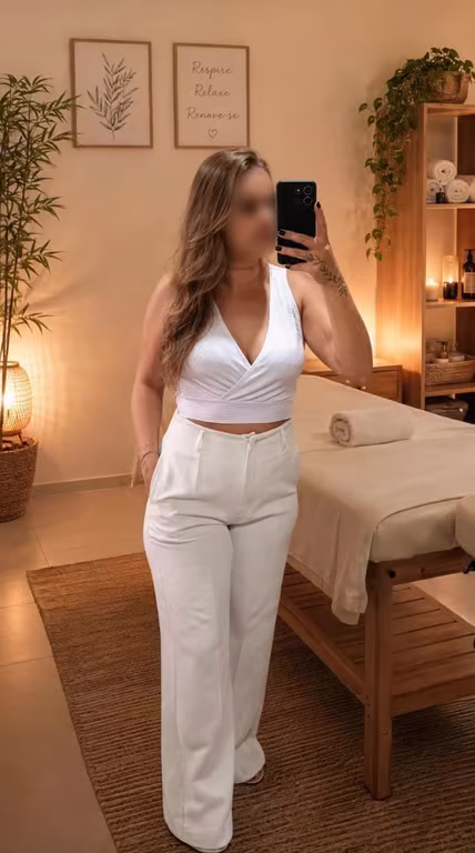 Serena Massoterapeuta Massagem Relaxante, Nuru e Tântrica Massagem tântrica
