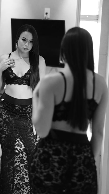 Terapeuta Renata Vivence Massoterapia - Relaxamento e Conexão