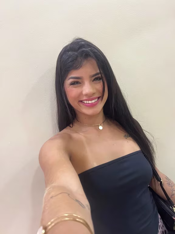 Jéssica Oliver | Terapias Corporais e Massagens em Copacabana Massagem tântrica