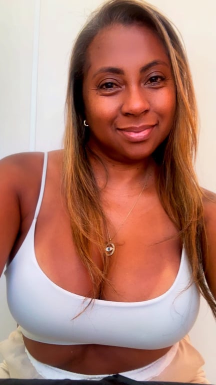 terapeuta Prema Advita- Massagem Tântrica e Experiência Nuru Exclusiva Prema Advita- Massagem Tântrica e Experiência Nuru Exclusiva