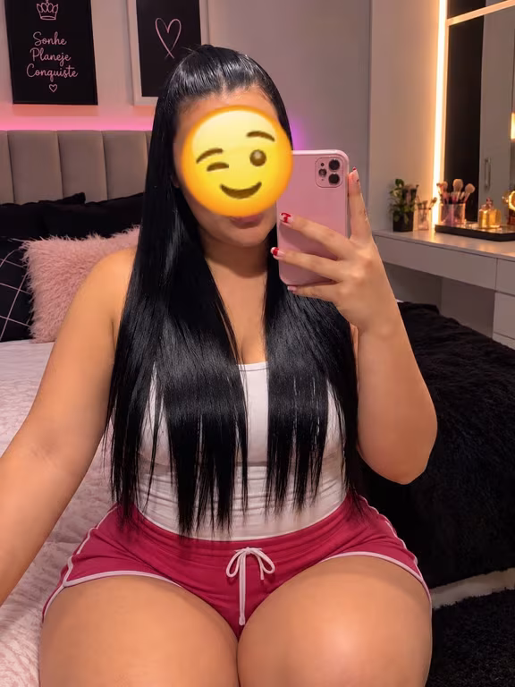 Larissa / Especialista Em Massagem E sensualidade Massagem em