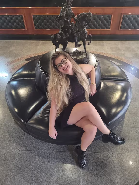 JAKI em 4 mãos com a minha irmã!Estou com local no Rudge Massagista