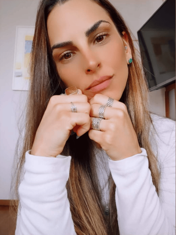 terapeuta Anah Zen _ Desperte Seus Sentidos, Relaxamento, Energia Anah Zen _ Desperte Seus Sentidos, Relaxamento, Energia