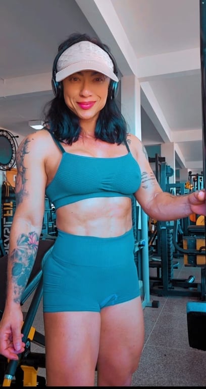 RENATASILVA - Seu conforto e minha missao Massagista RENATASILVA - Seu conforto e minha missao Massagista