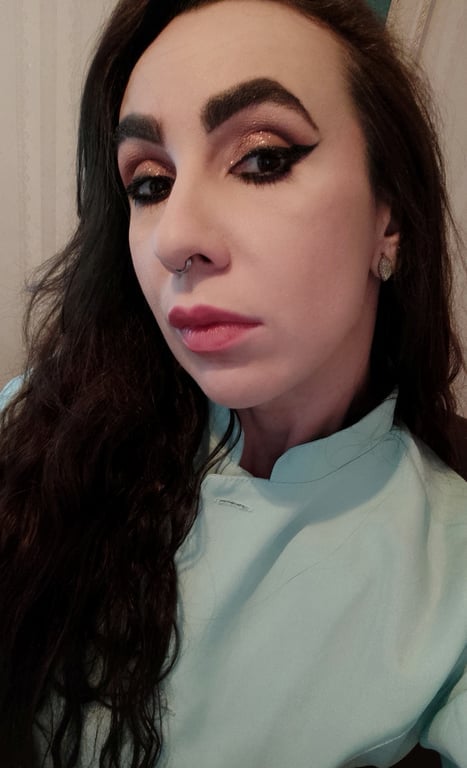 terapeuta terapeuta Manuela e Helena atendemos na clinica Edy terapeuta Manuela e Helena atendemos na clinica Edy