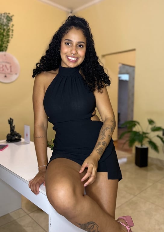 Rebecca - Massoterapeuta há 8 anos.