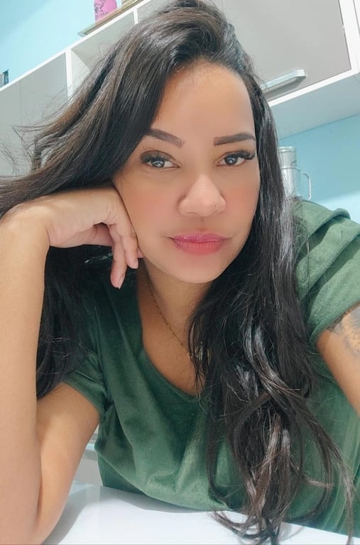 Lorenna Montenegro Terapeuta Sensual Massagem
