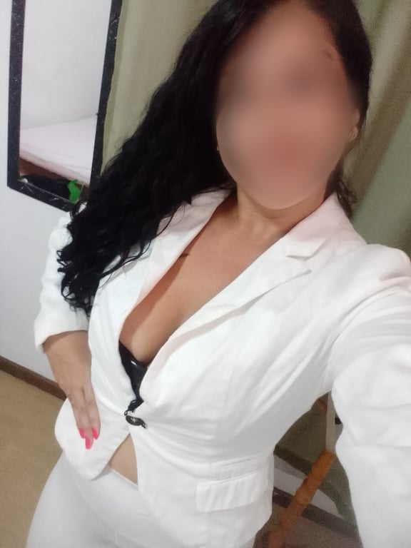 Natacha Massagens Sensuais e Depilação