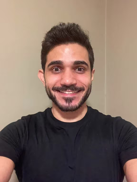 Vitor Terapeuta corporal e Tântrica