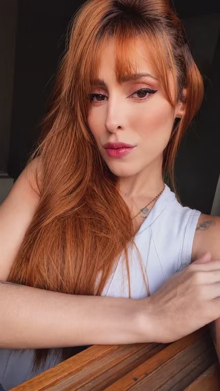 Lua massoterapia ruiva cuidado personalizado Massagem tântrica