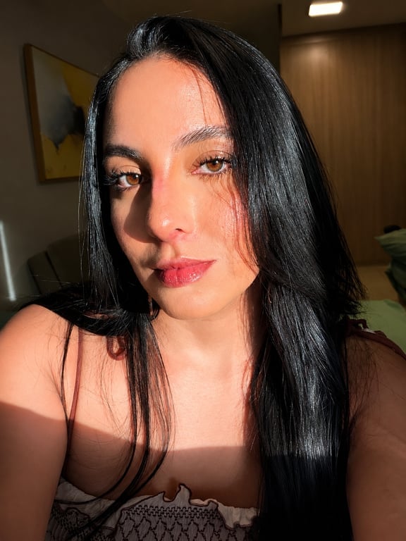 Zoe Massoterapeuta | Experiência Sensorial de Relaxamento e Bem Estar Massagem sensual em