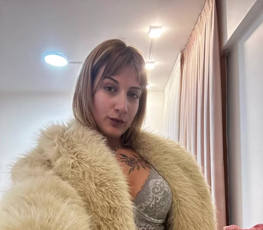 Sophie, massagem nuru e relaxante!! Massagem