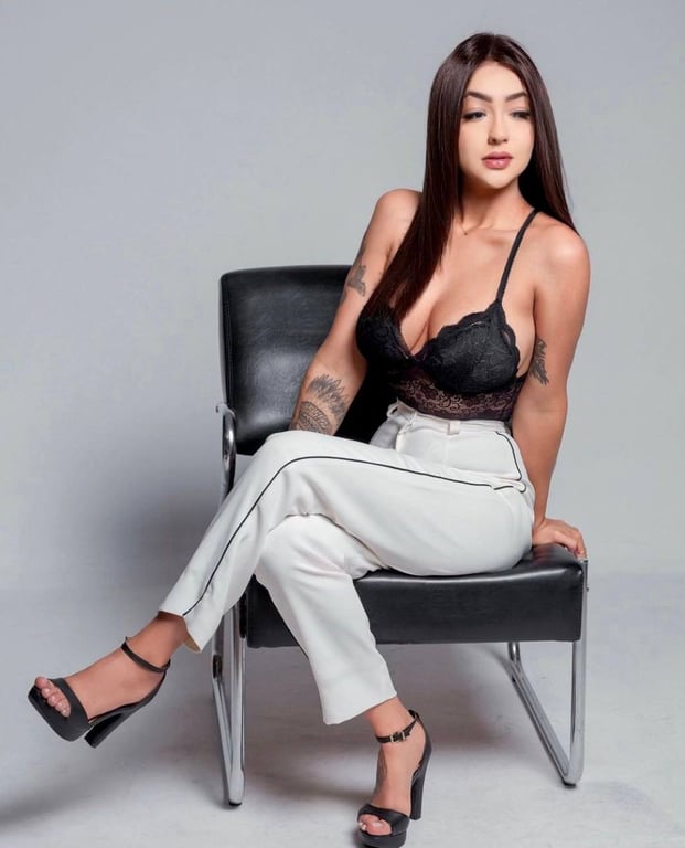 Nathália -Relaxamento com Sofisticação toques inesquecíveis!!