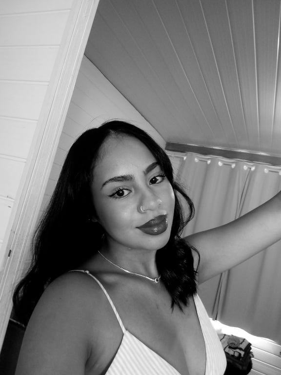 Terapia e Massagem Tantra com Kalani. 