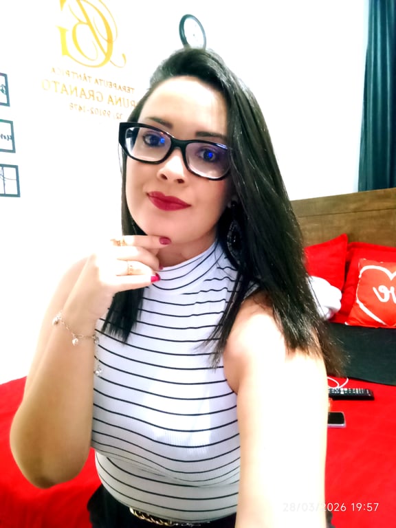 Bruna Granato, terapeuta tântrica, podolatria...