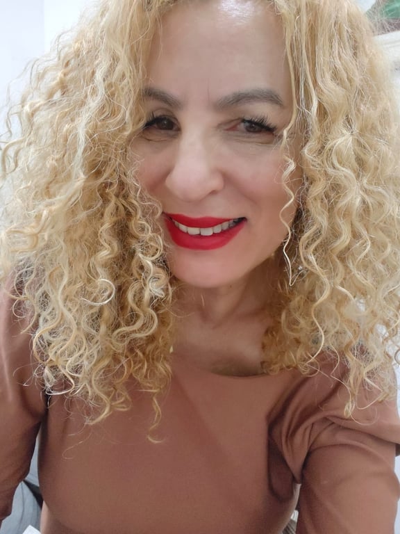 Massagem relaxante, sensuais e depilações Massagem