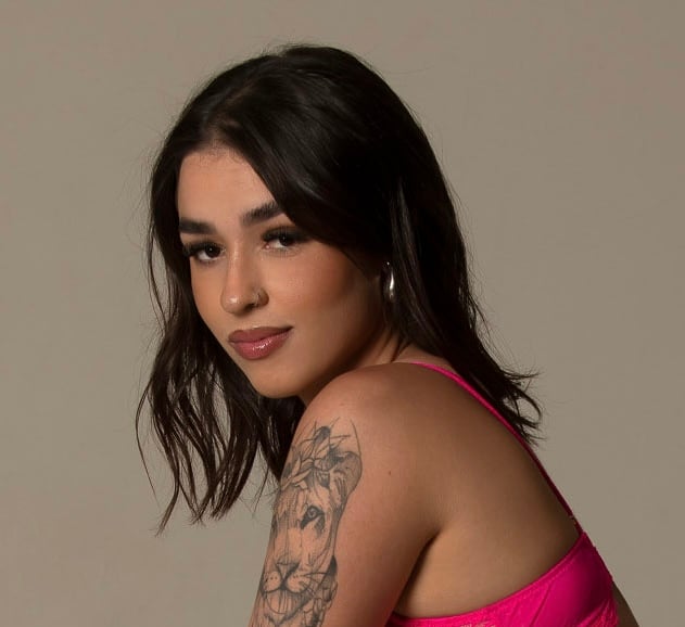 Luna — massagem relaxante & Nuru para momentos únicos.