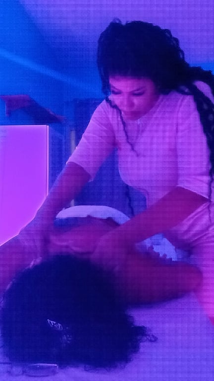 Julie Massoterapeuta Mãos de Anjo Relaxar comigo e garantido Massagista em