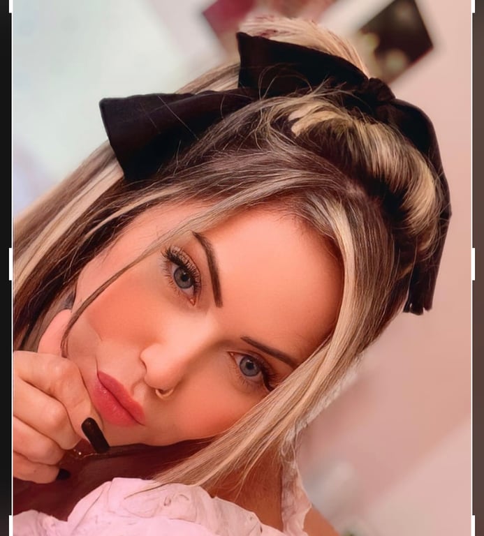 Gisely MASSAGEM SENSUAL,NURU,TÂNTRICA E RELAXAMENTO COM PRAZER Massagem